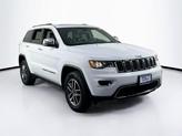 Thumbnail of 2022 Bright White Clearcoat Jeep Grand Cherokee