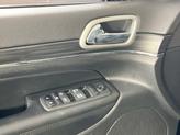 Thumbnail of 2022 Diamond Black Crystal Pearlcoat Jeep Grand Cherokee