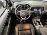 Thumbnail of 2022 Diamond Black Crystal Pearlcoat Jeep Grand Cherokee