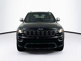 Thumbnail of 2022 Diamond Black Crystal Pearlcoat Jeep Grand Cherokee