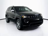 Thumbnail of 2022 Diamond Black Crystal Pearlcoat Jeep Grand Cherokee
