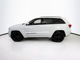 Thumbnail of 2022 Bright White Clearcoat Jeep Grand Cherokee