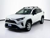 Photo of 2019 Super White Toyota RAV4