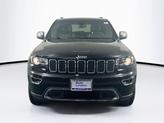 Thumbnail of 2022 Diamond Black Crystal Pearlcoat Jeep Grand Cherokee