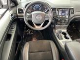 Thumbnail of 2022 Bright White Clearcoat Jeep Grand Cherokee