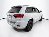 Thumbnail of 2022 Bright White Clearcoat Jeep Grand Cherokee