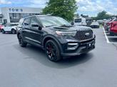 Thumbnail of 2022 Agate Black Metallic Ford Explorer