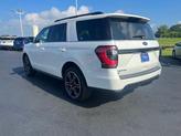 Thumbnail of 2021 White Ford Expedition
