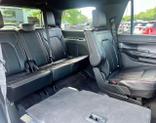 Thumbnail of 2021 White Ford Expedition