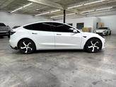 Thumbnail of 2022 Pearl White Multi-Coat Tesla Model 3