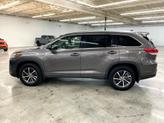 Thumbnail of 2017 Predawn Gray Mica Toyota Highlander