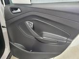 Thumbnail of 2018 Oxford White Ford Escape