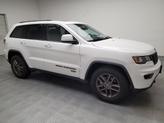 Thumbnail of 2017 Bright White Clearcoat Jeep Grand Cherokee