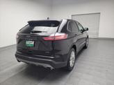Thumbnail of 2022 Agate Black Metallic Ford Edge