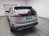 Thumbnail of 2024 Iconic Silver Metallic Ford Edge