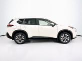 Thumbnail of 2023 Pearl White Tricoat Nissan Rogue