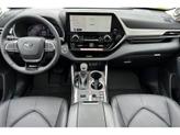 Thumbnail of 2025 Blueprint Toyota Highlander Hybrid