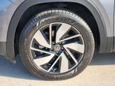 Thumbnail of 2024 Platinum Gray Metallic Volkswagen Atlas
