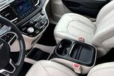 Thumbnail of 2019 Bright White Clearcoat Chrysler Pacifica Hybrid