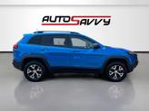 Thumbnail of 2018 Hydro Blue Pearlcoat Jeep Cherokee