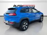 Thumbnail of 2018 Hydro Blue Pearlcoat Jeep Cherokee