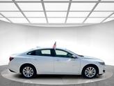 Thumbnail of 2020 Summit White Chevrolet Malibu