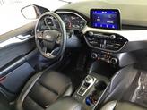 Thumbnail of 2022 Oxford White Ford Escape