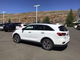Thumbnail of 2019 Snow White Pearl Kia Sorento