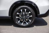 Thumbnail of 2026 Platinum White Pearl Honda HR-V