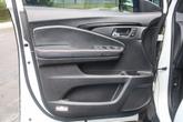 Thumbnail of 2022 Platinum White Pearl Honda Pilot