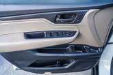 Thumbnail of 2020 Platinum White Pearl Honda Odyssey