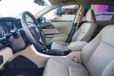 Thumbnail of 2016 White Orchid Pearl Honda Accord