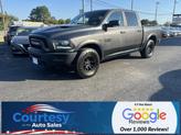Thumbnail of 2018 Brilliant Black Crystal Pearlcoat RAM 1500