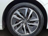 Thumbnail of 2020 Platinum White Pearl Honda Accord Hybrid