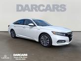 Photo of 2020 Platinum White Pearl Honda Accord Hybrid