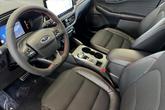 Thumbnail of 2023 Star White Metallic Tri-Coat Ford Escape