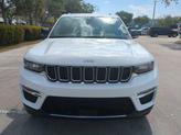 Thumbnail of 2025 Bright White Clearcoat Jeep Grand Cherokee
