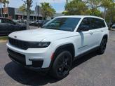Thumbnail of 2025 Bright White Clearcoat Jeep Grand Cherokee L