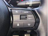 Thumbnail of 2022 Platinum White Pearl Honda Civic
