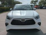 Thumbnail of 2023 Pear Toyota Highlander