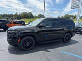 Thumbnail of 2025 Diamond Black Crystal Pearlcoat Jeep Wagoneer