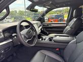 Thumbnail of 2025 Diamond Black Crystal Pearlcoat Jeep Wagoneer