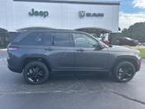 Thumbnail of 2025 Baltic Gray Metallic Clearcoat Jeep Grand Cherokee