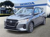 Photo of 2024 Gun Metallic Nissan Kicks