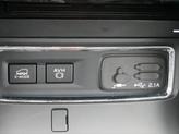Thumbnail of 2022 Crystal White Pearl Subaru Ascent