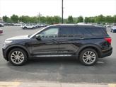 Thumbnail of 2022 Agate Black Metallic Ford Explorer