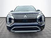 Thumbnail of 2025 Cosmic Blue Metallic Mitsubishi Outlander