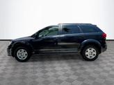 Thumbnail of 2011 Blackberry Pearlcoat Dodge Journey