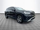 Thumbnail of 2021 Deep Black Volkswagen Atlas