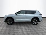 Thumbnail of 2025 White Diamond Mitsubishi Outlander